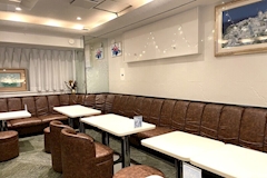 LOUNGE & BAR HANABI・ハナビ - 池袋西口のパブ/スナック 店舗写真