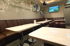 LOUNGE & BAR HANABI・ハナビ - 池袋西口のパブ/スナック 店舗写真