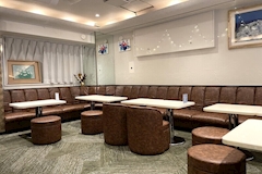 LOUNGE & BAR HANABI・ハナビ - 池袋西口のパブ/スナック 店舗写真