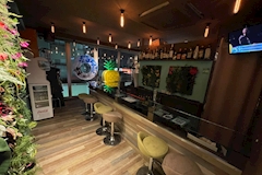 Girls Bar SHINE・シャイン - 祖師ヶ谷大蔵のガールズバー 店舗写真