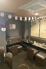 夜桜・ヨザクラ - 神田のパブ/スナック 店舗写真