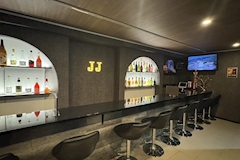 JJ-自由時間-・ジェイジェイ - 新橋のガールズバー 店舗写真