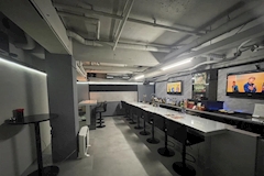 GIRLS BAR Y・ワイ - 中目黒のガールズバー 店舗写真