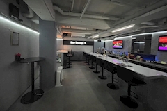 GIRLS BAR Y・ワイ - 中目黒のガールズバー 店舗写真