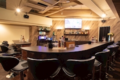 Laplace・ラプラス - すすきのガールズバー 店舗写真