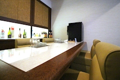 LOUNGE 紅蘭・クラン - 岡山市(中央町)のスナック 店舗写真