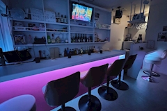 LIPS・リップス - 長町のガールズバー 店舗写真