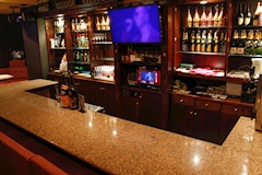 Bar A・エース - 広島市（流川）のガールズバー 店舗写真