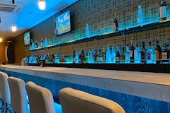 GIRLS BAR SHELTER(シェルター) - 豪徳寺のガールズバー 店舗写真