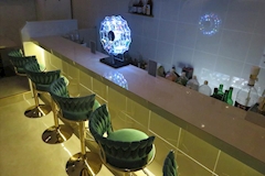 37℃・サンジュウナナドシー - 西船橋のガールズバー 店舗写真