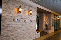 Luxury Girls Bar KING & QUEEN・ラグジュアリーガールズバー キングアンドクイーン - すすきのガールズバー 店舗写真