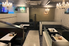 club debut 本店・デビュー - 佐賀市・白山のキャバクラ 店舗写真