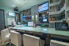 金山 ガールズバー・エースプロダクション 店舗写真