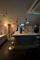 Girls bar 1st・ファースト - 浦安のガールズバー 店舗写真