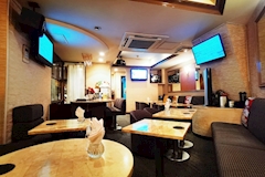PUB A・エー - 池袋西口(北)のパブ/スナック 店舗写真