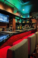 X Bar ROMADO・ロマド - 西船橋のオカマ/ニューハーフ 店舗写真