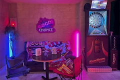 SEVEN FLASH・セブン フラッシュ - 学芸大学前駅のガールズバー 店舗写真
