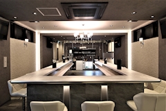 The Royal・ロイヤル - 刈谷のガールズバー 店舗写真