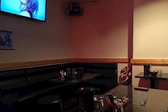 ちゃちゃ - 川崎駅前のパブ/スナック 店舗写真