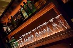 Girl’s Bar Bee・ビー - 元住吉のガールズバー 店舗写真