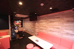 ももいろキャンパス あわじ店 - 淡路のガールズバー 店舗写真