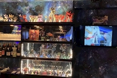 アニソンBAR 百式・ヒャクシキ - 那覇・久米のガールズバー 店舗写真