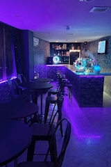 GIRLS BAR Fun.・ファン - 成田のガールズバー 店舗写真