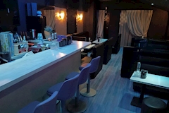 Lounge Queen 932・ラウンジクイーンクサツ - 草津のスナック 店舗写真
