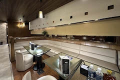 BYBLOS CAFE・ビブロスカフェ - 川口のキャバクラ 店舗写真