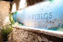 BYBLOS CAFE・ビブロスカフェ - 川口のキャバクラ 店舗写真