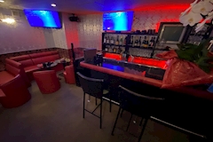 9・ナイン - 新橋のパブ/スナック 店舗写真