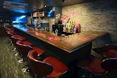 Girl’s Bar i-ROOM・アイルーム - 上野のガールズバー 店舗写真