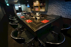Girl’s Bar i-ROOM・アイルーム - 上野のガールズバー 店舗写真