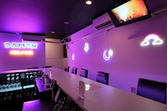 Girl's Bar Damon・ダモン - 新橋のガールズバー 店舗写真