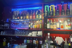 Girls Bar J・ガールズバー ジェイ - 錦糸町駅南口のガールズバー 店舗写真