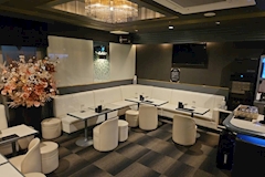 スナック M's・エムズ - 湯島のパブ/スナック 店舗写真