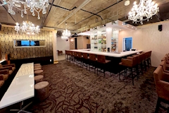 GALSBAR&LOUNGE・ギャルズバー - 池袋東口のガールズバー 店舗写真