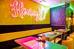 Honey D・ハニーディー - 浜松のガールズバー 店舗写真