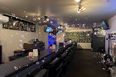 Stylish Bar 花木鳥・ハナキドリ - 新井薬師前のガールズバー 店舗写真