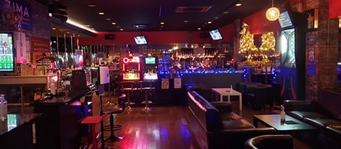 PLUS ONE・プラスワン - 平野のガールズバー