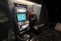 Bar ガチャガチャ - 亀有のガールズバー 店舗写真
