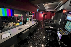 Bar ガチャガチャ - 亀有のガールズバー 店舗写真