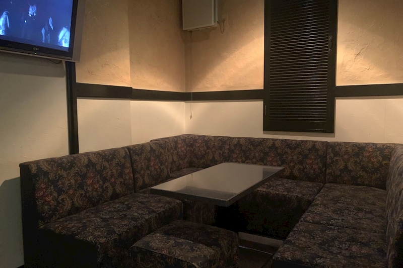 山口県キャバクラ第5位.ラウンジ REO