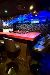 GIRLS BAR 華蘭・カラン - 川崎駅前のガールズバー 店舗写真