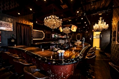 LUCE・ルーチェ - 東海市 太田川のガールズバー 店舗写真