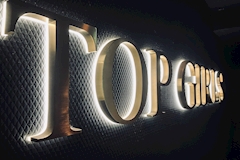 TOP GIRLS・トップガールズ - JR宇都宮のガールズバー 店舗写真