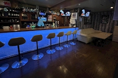 森のかくれんぼ - 日野のパブ/スナック 店舗写真