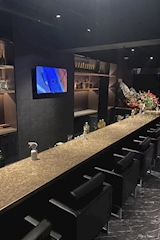 LOUNGE GIRL'S BAR LALKA・ラルカ - 人形町のガールズバー 店舗写真