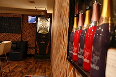 Girls BAR Flora・フローラ - 広島市（流川）のガールズバー 店舗写真