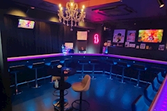 CAFE&BAR mgrry 津田沼店・ミリー - 津田沼駅北口のガールズバー 店舗写真